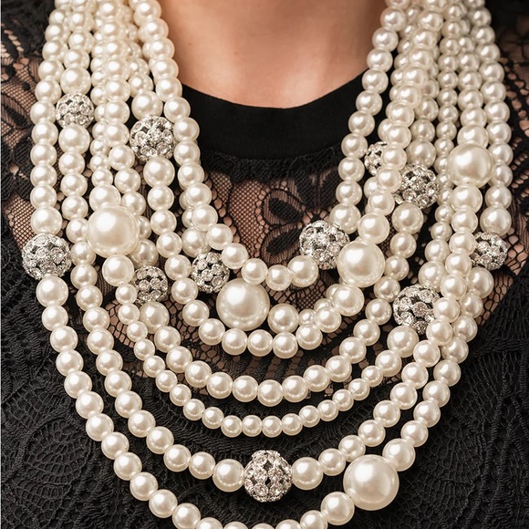 Zi Collection 7 Layers of Pearls - Picture 1 of 2